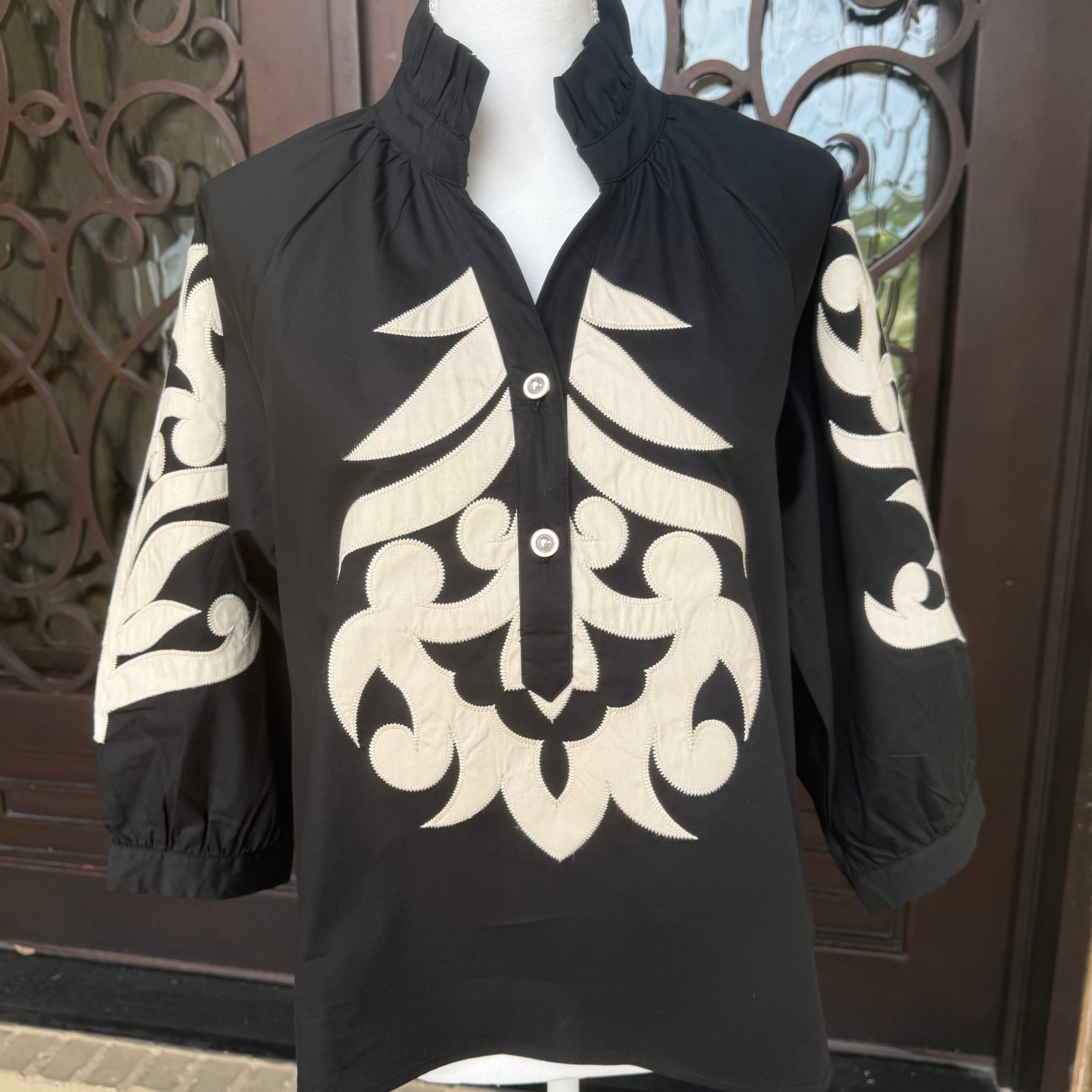 Chelsea Top-Black