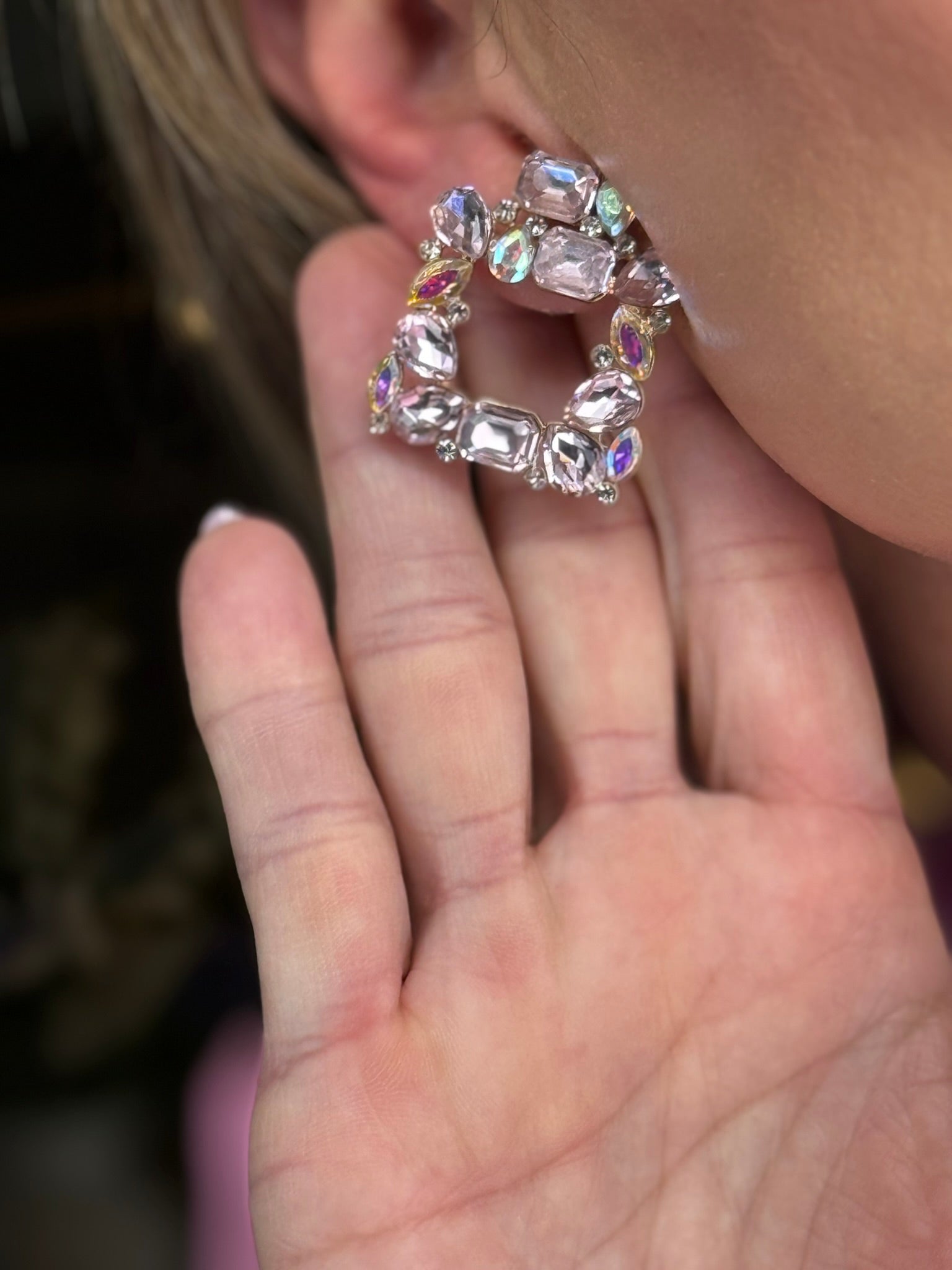 Feeling Glam Earrings