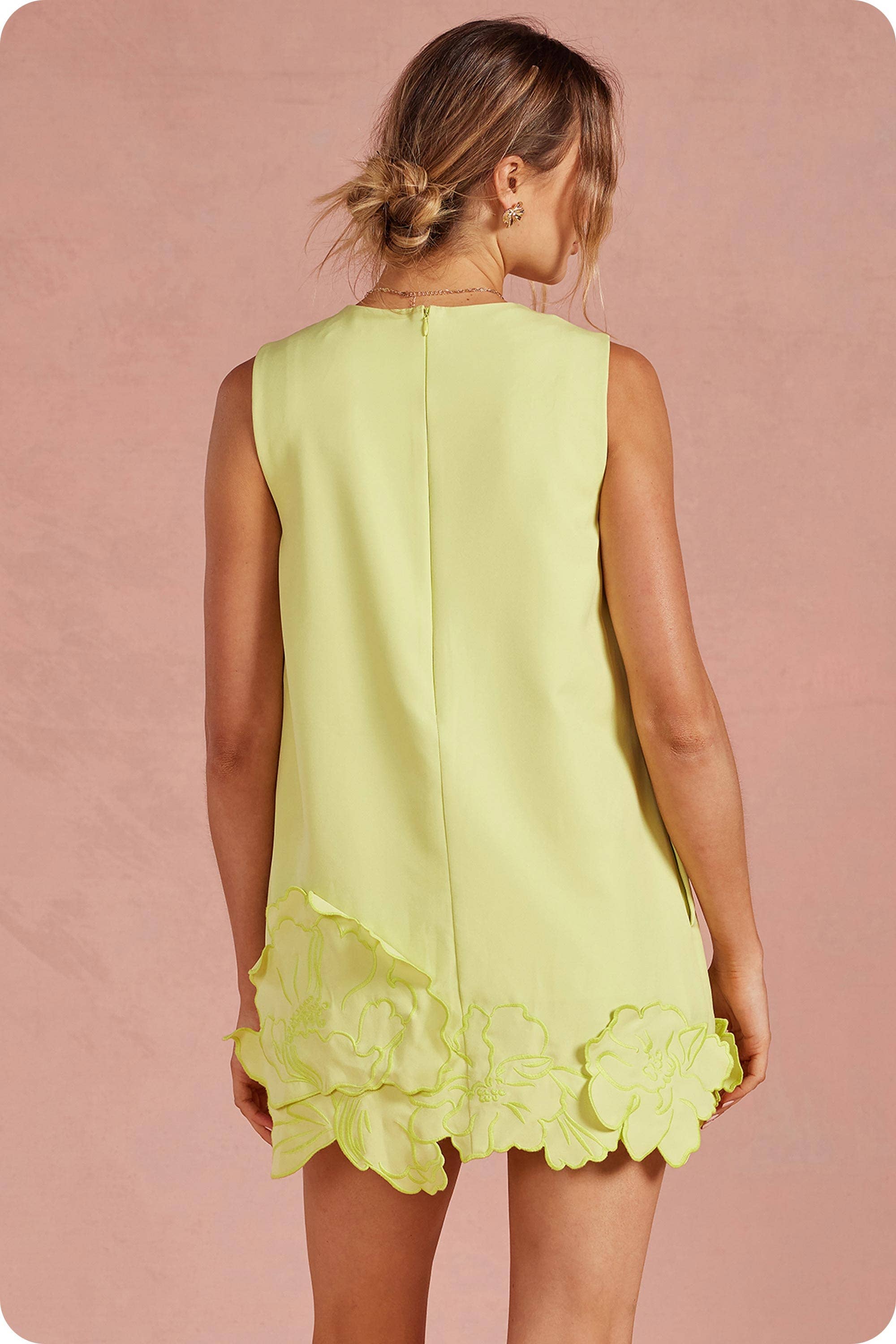 Strut & Bolt - 3D Floral Appliqué Sleeveless Shift Mini Dress: Chartreuse / L